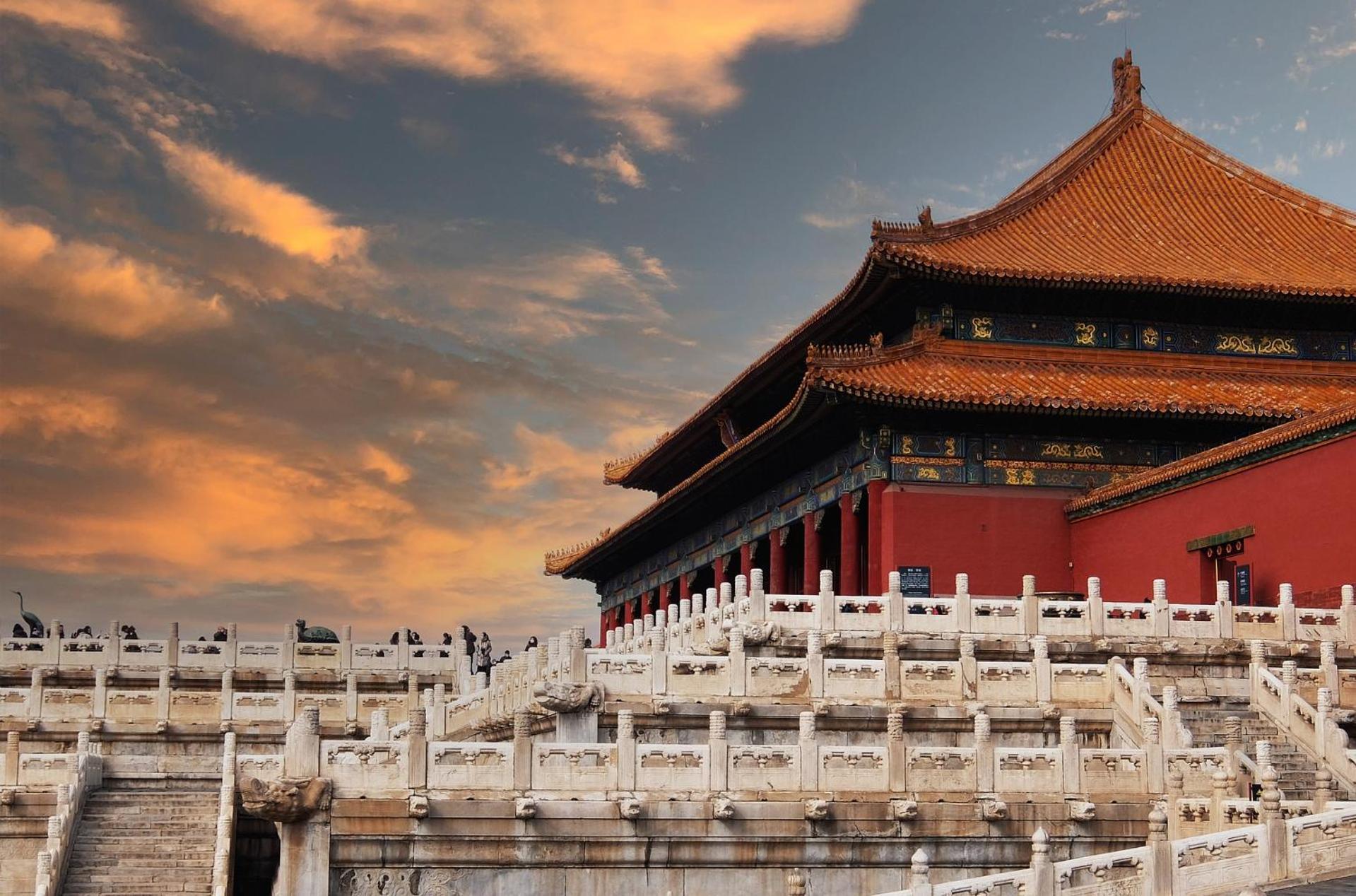 Nostalgia S Near Xidan Financial Street-central Conservatory Of Music, Tian'anmen Square, The Capital Museum, 10 Minutes Away From West Railway Station, Free Ice Cream, Coffee And Laundry Service 4*